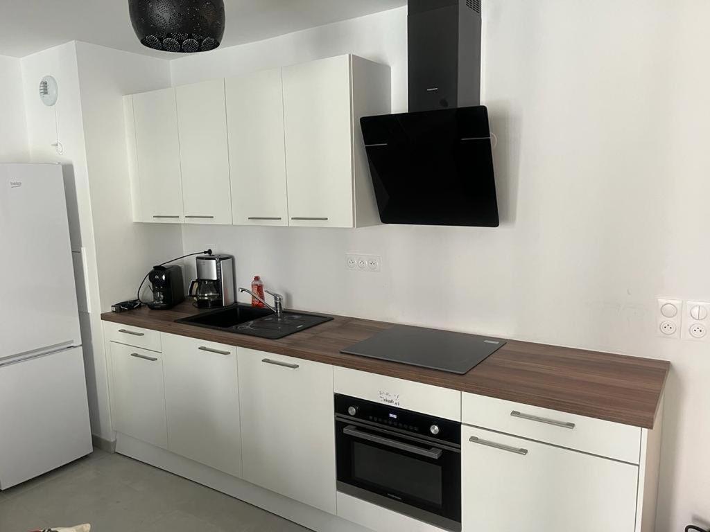 Home-Like Apartment Near Disneyland Chessy  Buitenkant foto