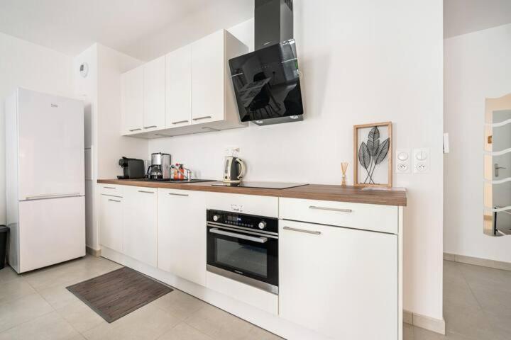 Home-Like Apartment Near Disneyland Chessy  Buitenkant foto